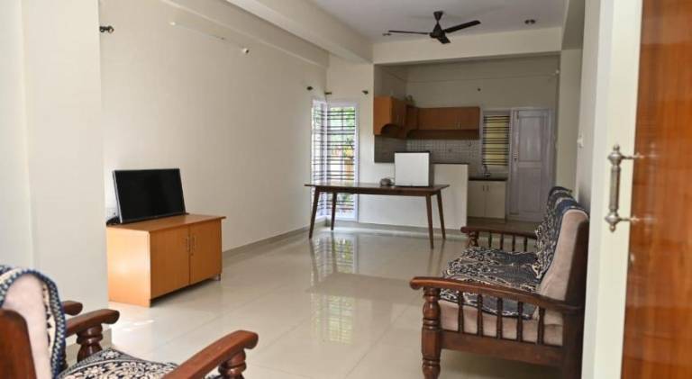 Rental apartment with terrace — photo 2