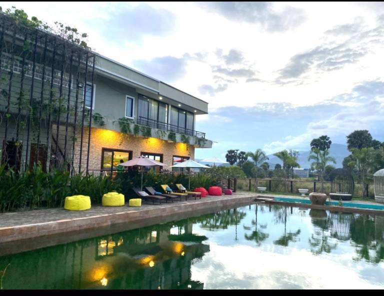 Ganesha Kampot Resort in Kampot