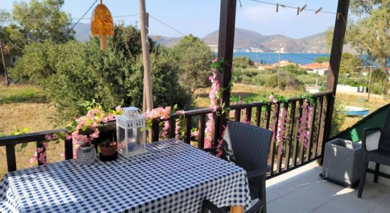 Holiday apartment with terrace — photo 3