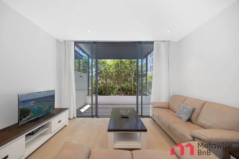 MetaWise BnB Modern 4BR in Macquarie Park