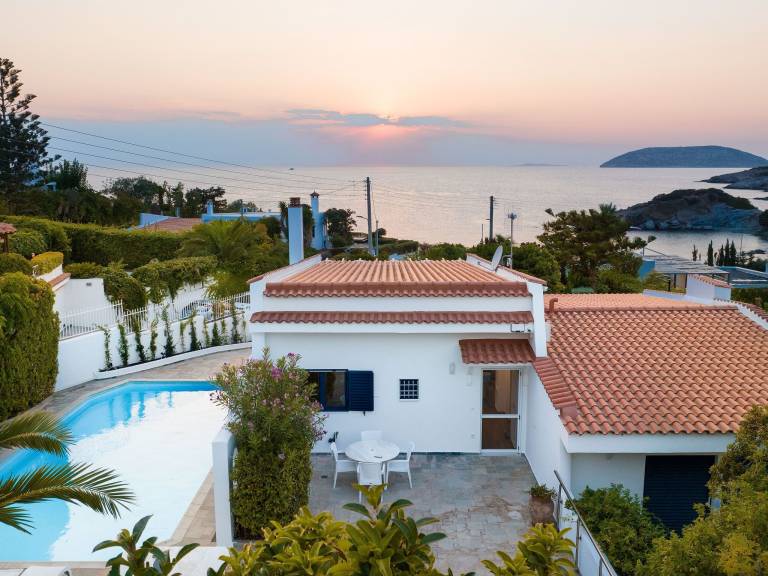 Βίλα Palaia Fokaia