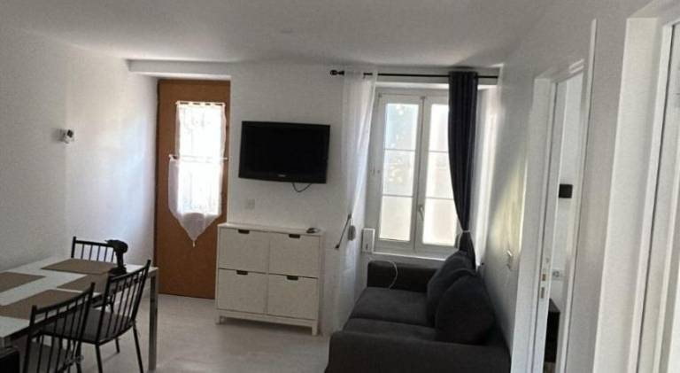 Rental apartment with 1 room for 5 persons in Montreux