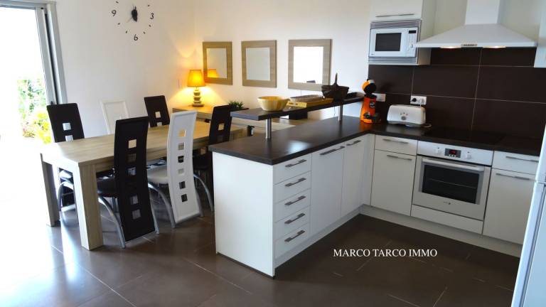Family-friendly villa with garden, patio & barbecue | Sea view | Pet-friendly — photo 5