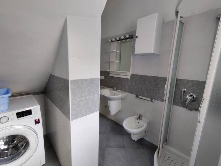 Rental apartment with 2 rooms for 6 persons — photo 4