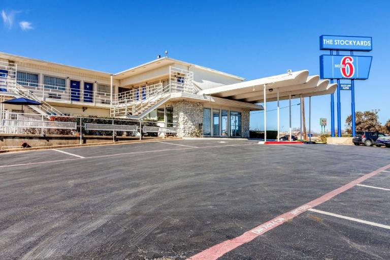 Motel 6 Fort Worth, TX - Stockyards in Fort Worth, TX