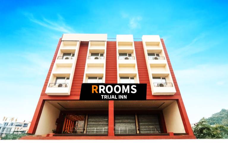 Trijal Hotel & Banquet in Lucknow