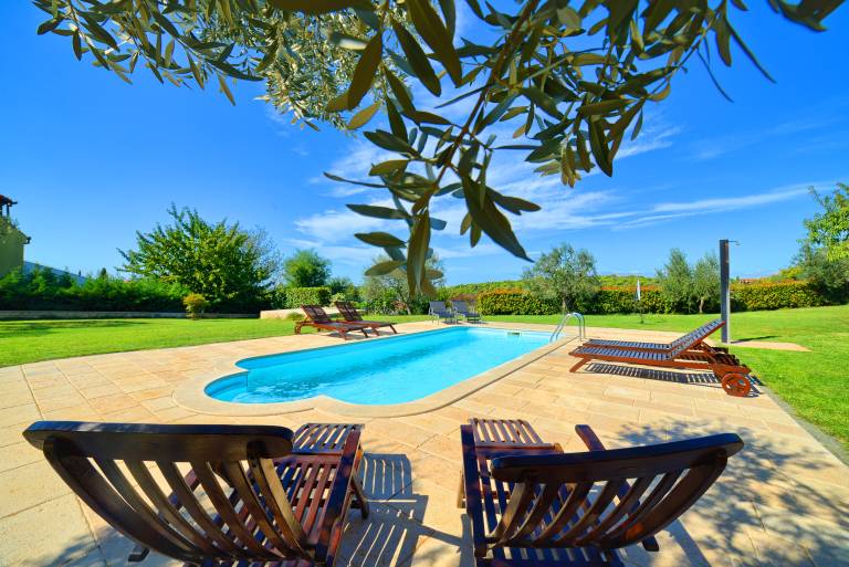 Holiday apartment with terrace, pool & barbecue | Sea view — photo 4