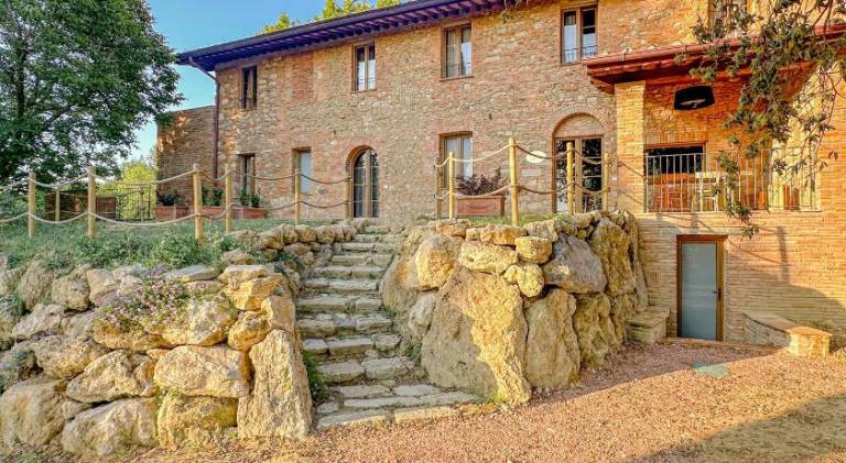 Farm with terrace, garden & hot tub | Pets are welcome — photo 5