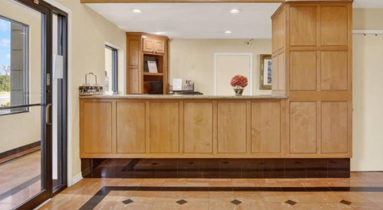 12 Oaks Hotel — photo 2