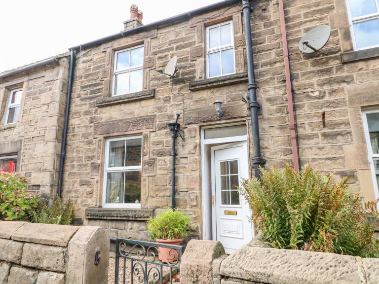 Cottage Winster