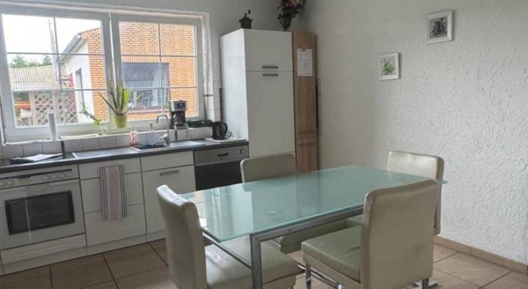 Rental apartment with 2 rooms for 4 persons — photo 3