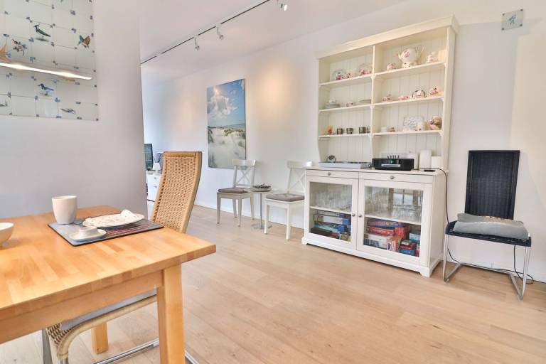 Orange Hygge Haus — photo 5