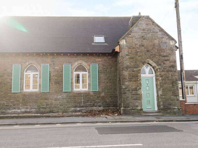 Cottage Llanelli