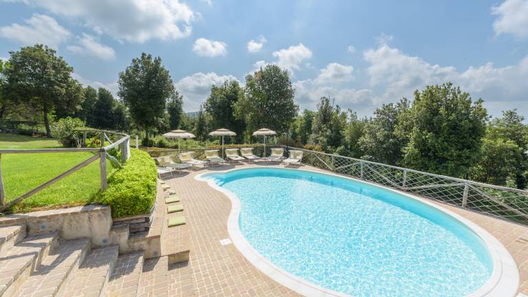 Fully equipped beautiful villa with jacuzzi, BBQ & private pool | Perfect for remote work | Dogs allowed — photo 5