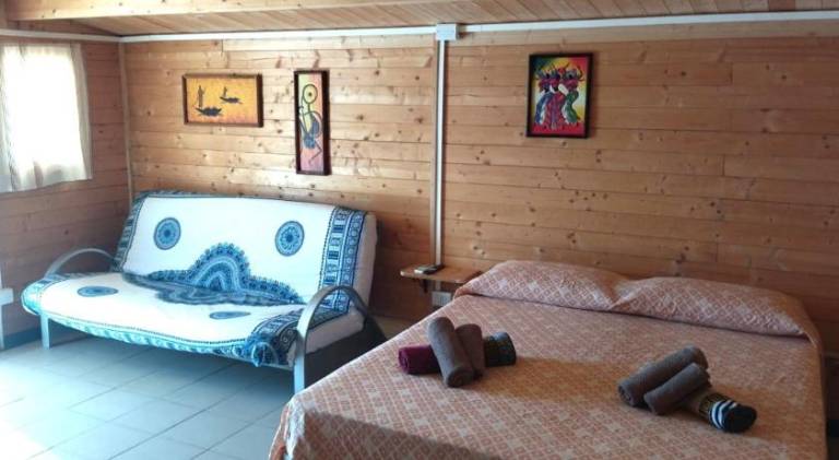Feudo Mallav big wooden house b&b Noto — photo 2