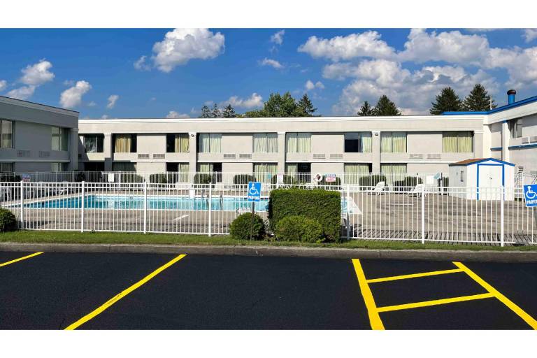 Studio 6 Suites Clarion, PA in Clarion, PA
