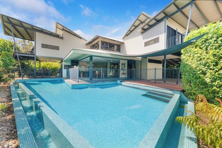 Villa  Nightcliff