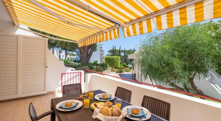HostWise - Sunny Escape with a Pool & Balcony — photo 5