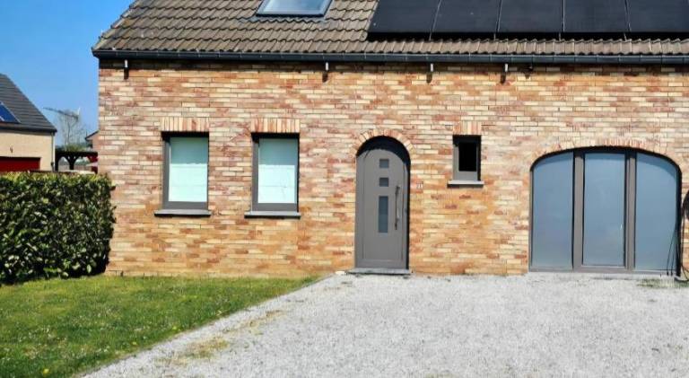 Vacation home with 3 rooms for 6 persons in Namur