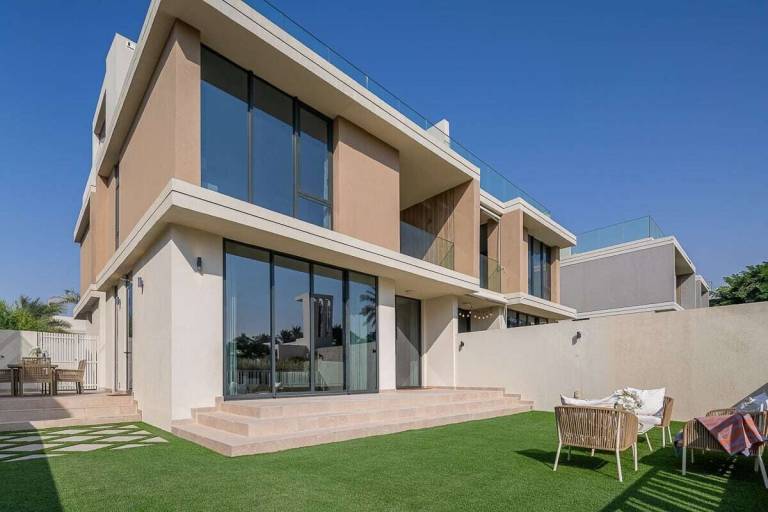 Villa  Dubai