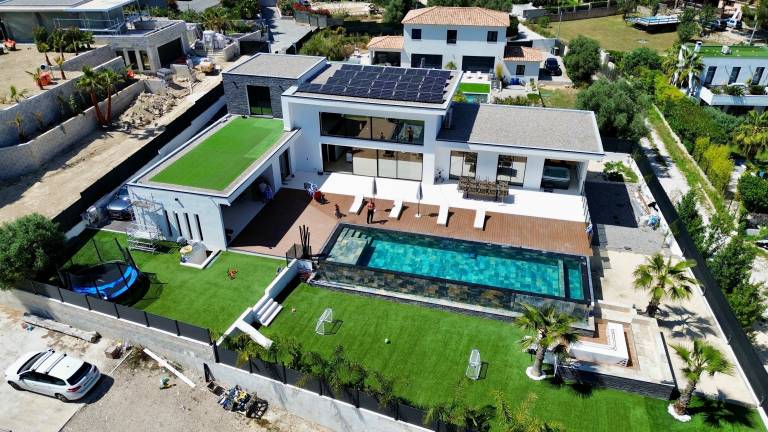 Holiday Home 'California Baïa Bandol' with Private Pool, Wi-Fi and Air Conditioning — photo 5