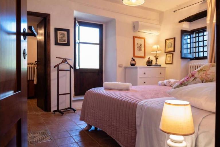 Villa with terrace, barbecue & private pool | Sea view — photo 4