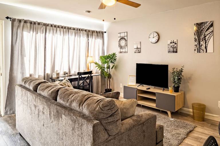 Apartment  North Haven