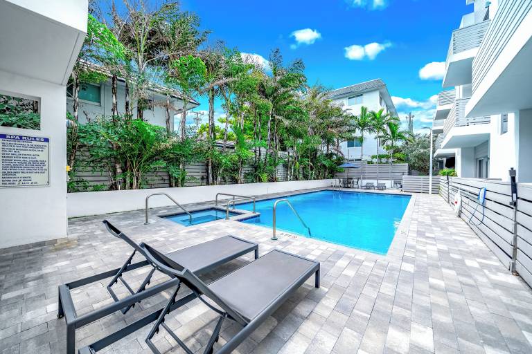 House  Pompano Beach
