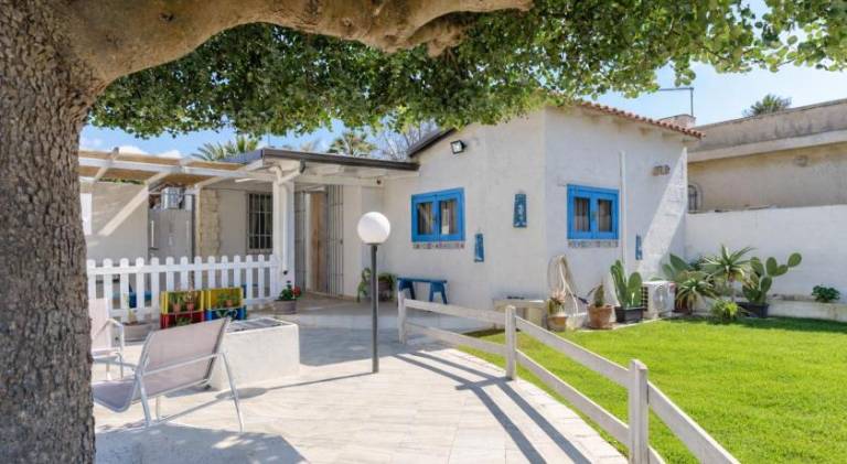 Villa with hot tub in Ragusa