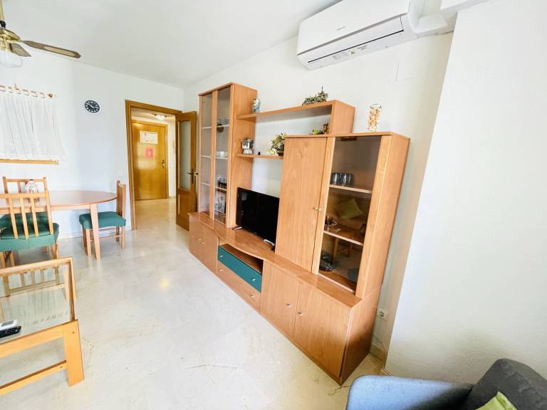 Family-oriented rental apartment with pool, yard & patio | Next to the beach | Pets are welcome — photo 4
