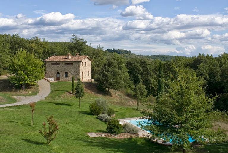 Children-friendly villa with grill, yard & private pool | Pet-friendly — photo 4