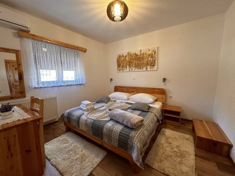 Accommodation  Novo Selo Koreničko