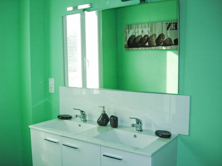 Fully equipped nice vacation home with patio | Pet-friendly — photo 5