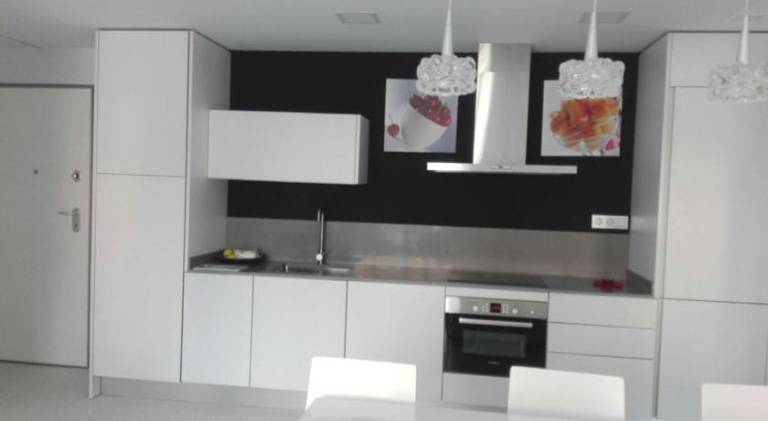 Fully equipped rental apartment with terrace, yard & private pool | Next to the beach | Pets are welcome — photo 5