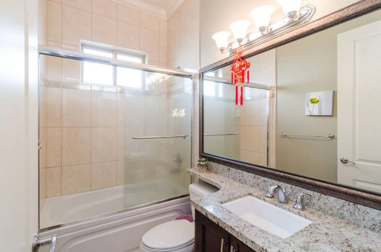 Bed and breakfast  New Westminster