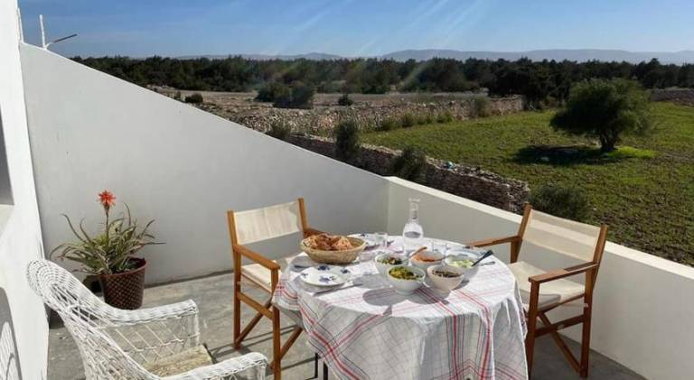 Villa with 2 rooms for 4 persons — photo 4