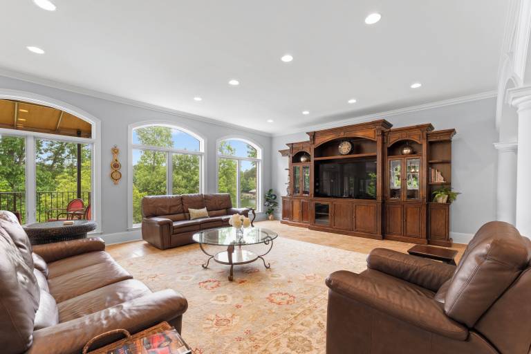 House  Davidson