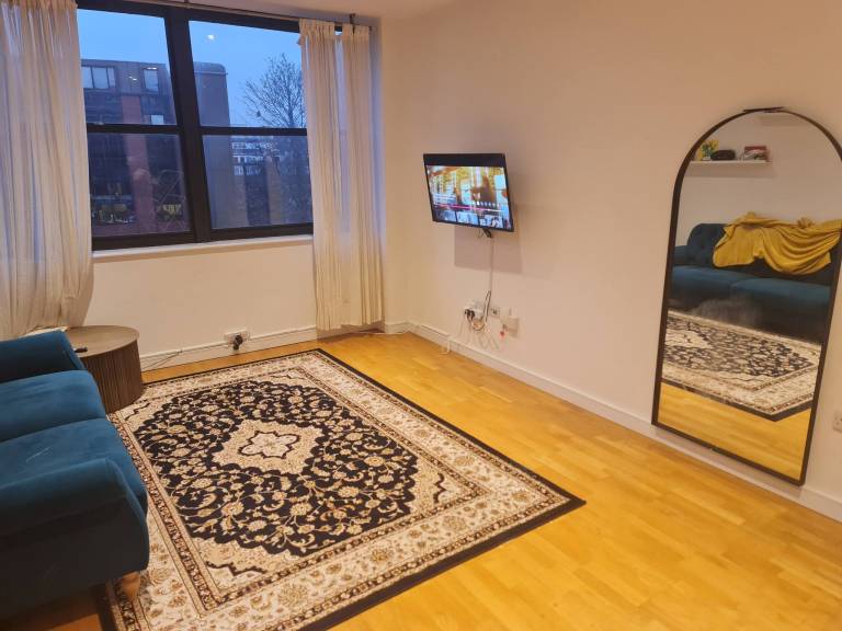 Apartment Romford