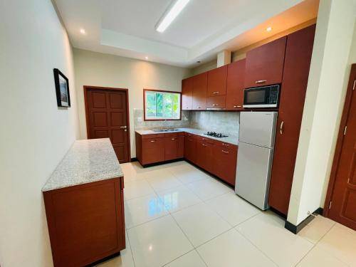 Pool Garden Terrace Apartment — photo 4