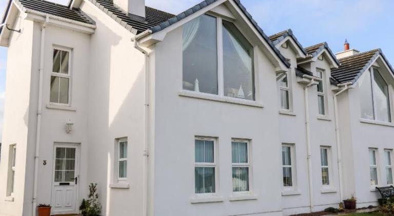 House  Castlerock