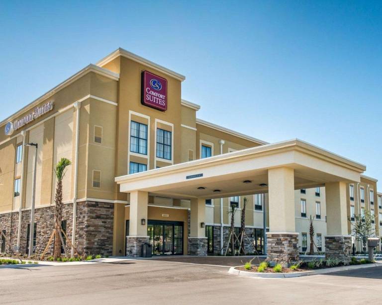 Comfort Suites Dunnellon near Rainbow Springs in Dunnellon, FL