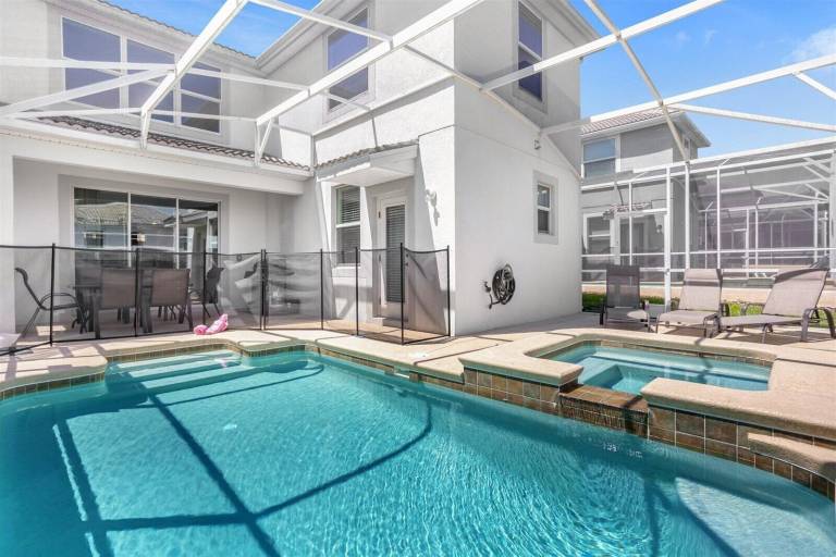 Villa Four Corners