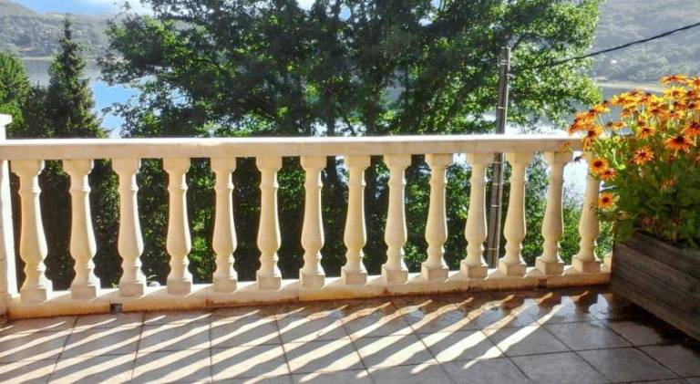 House with 3 rooms for 6 persons in Castres