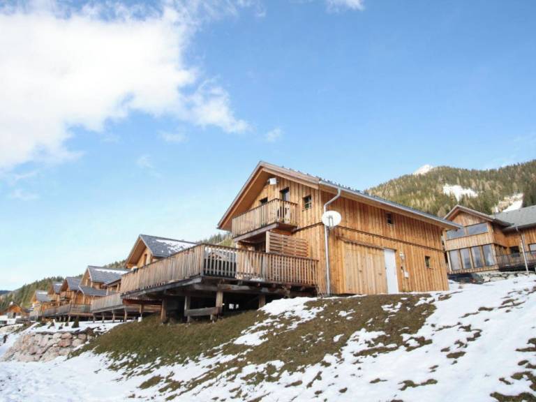     
Chalet ∙ 6 Gäste ∙ 3 Schlafzimmer
