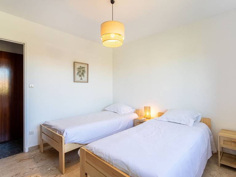 Fully equipped apartment with terrace | Close to the beach | Dogs allowed — photo 5