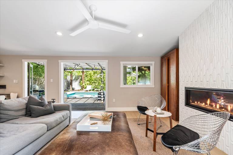 House Guerneville