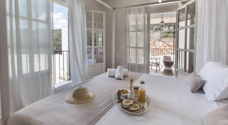 Family-oriented villa with grill, terrace & private pool | Beach nearby | Perfect for remote work | Pets allowed — photo 2