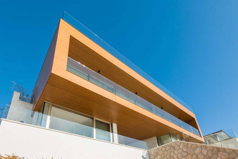 Lovely villa with BBQ, private pool & patio | Pool view | Perfect for remote work | Dogs allowed in Sibenik