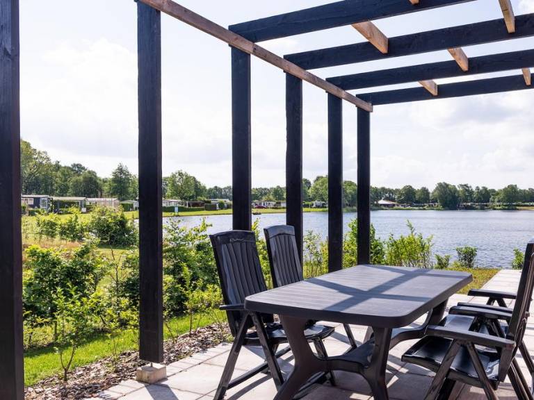 80 m&sup2; Villa