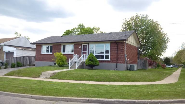 House  Scarborough